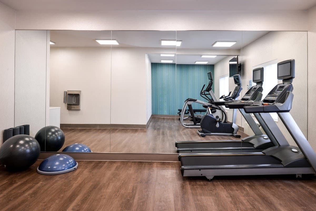 Holiday Inn Express Glenwood Springs (Aspen Area) by IHG — photo 5
