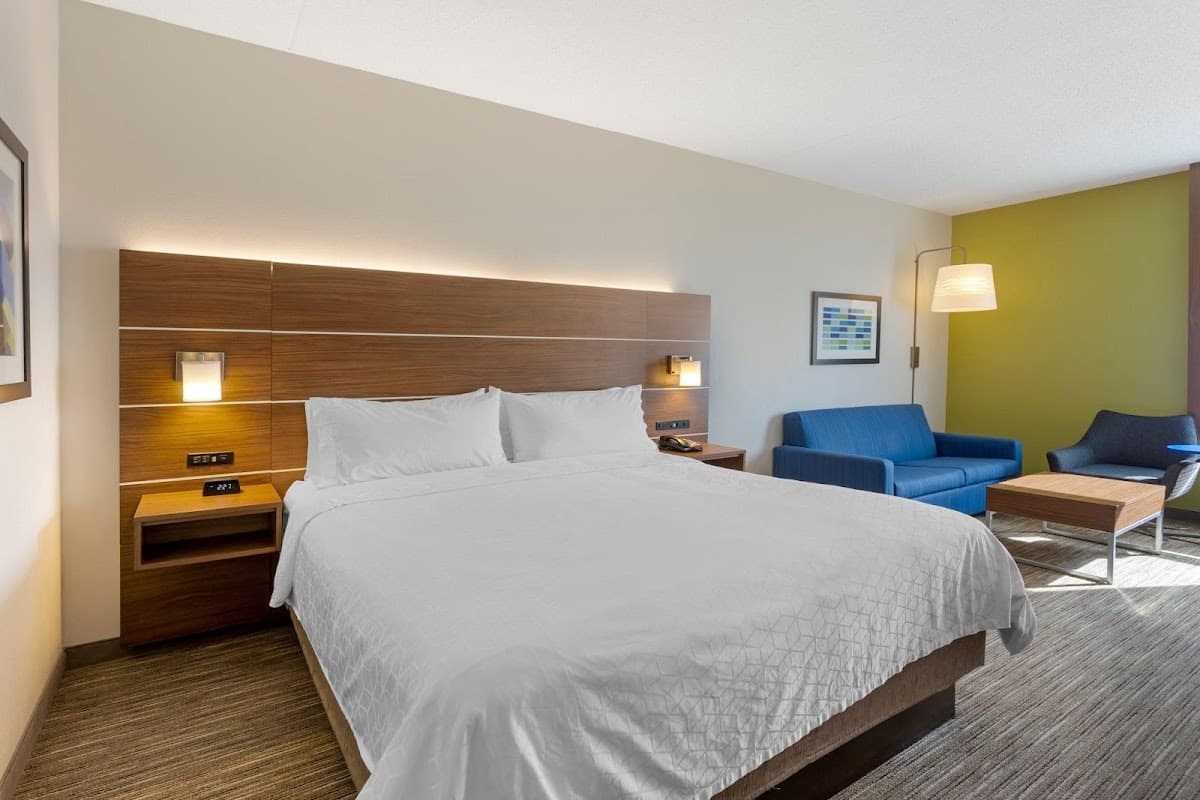 Holiday Inn Express & Suites Harrison by IHG — photo 5