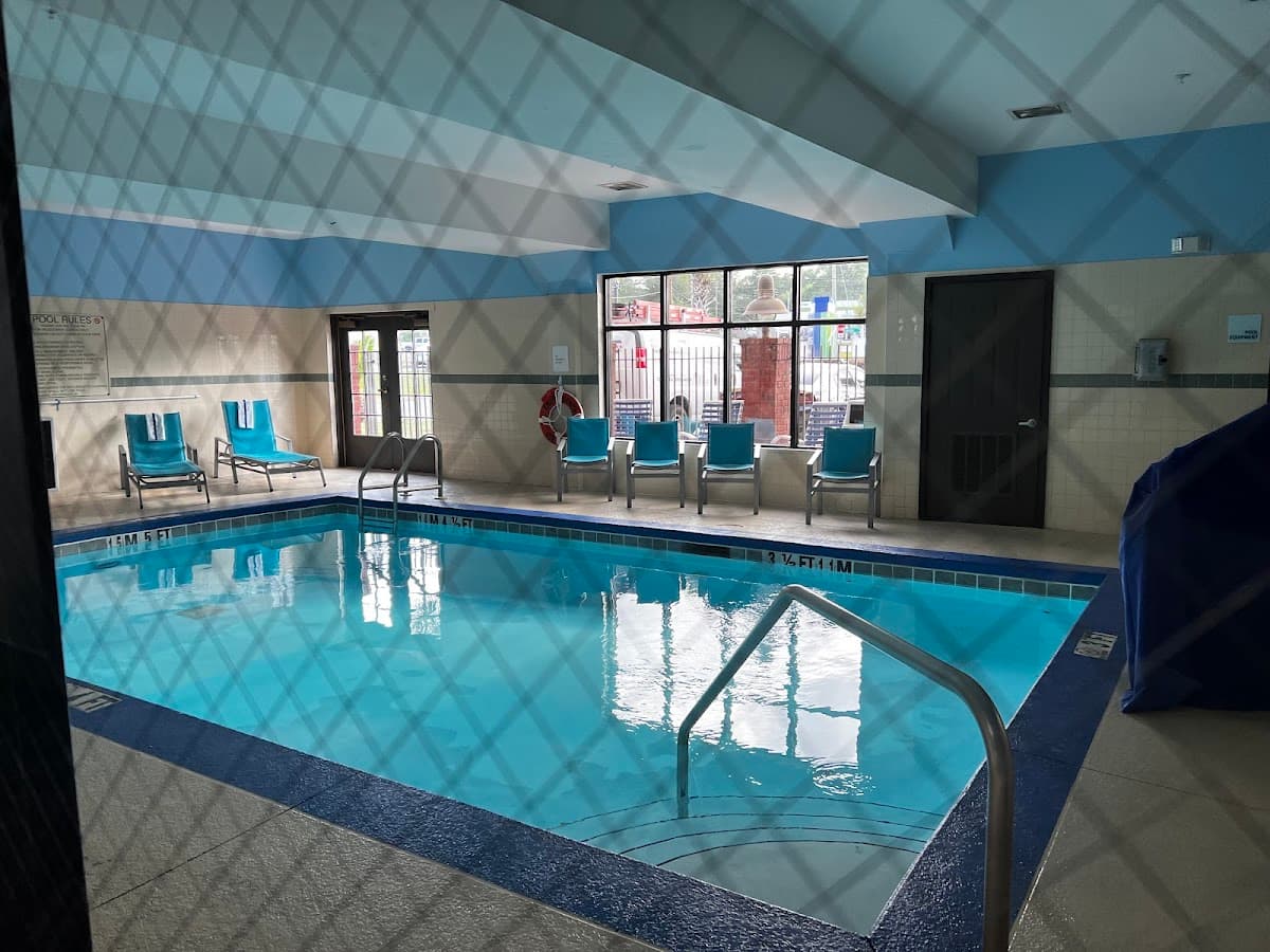Holiday Inn Express & Suites Pensacola W I-10 — photo 3