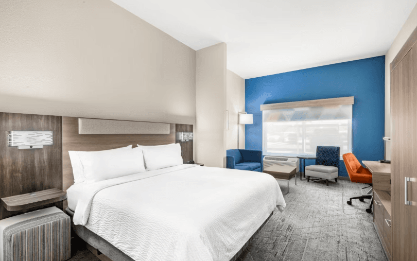 Holiday Inn Express & Suites Phoenix West Tolleson, an IHG Hotel — photo 2