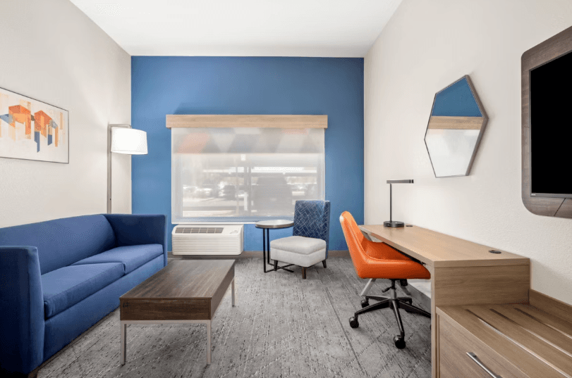 Holiday Inn Express & Suites Phoenix West Tolleson, an IHG Hotel — photo 5