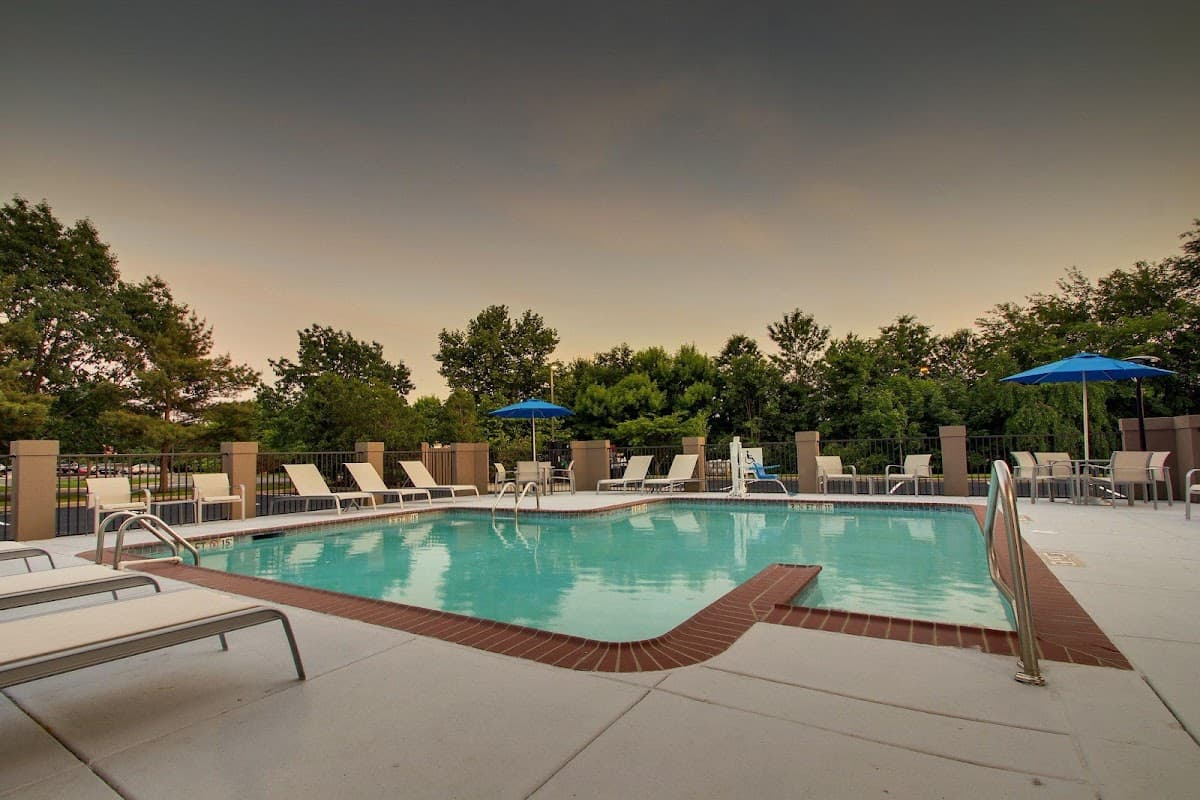 Holiday Inn Express Voorhees - Mt. Laurel, an IHG Hotel — photo 3