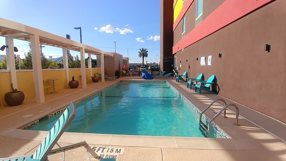 Home2 Suites By Hilton El Paso Airport — photo 3