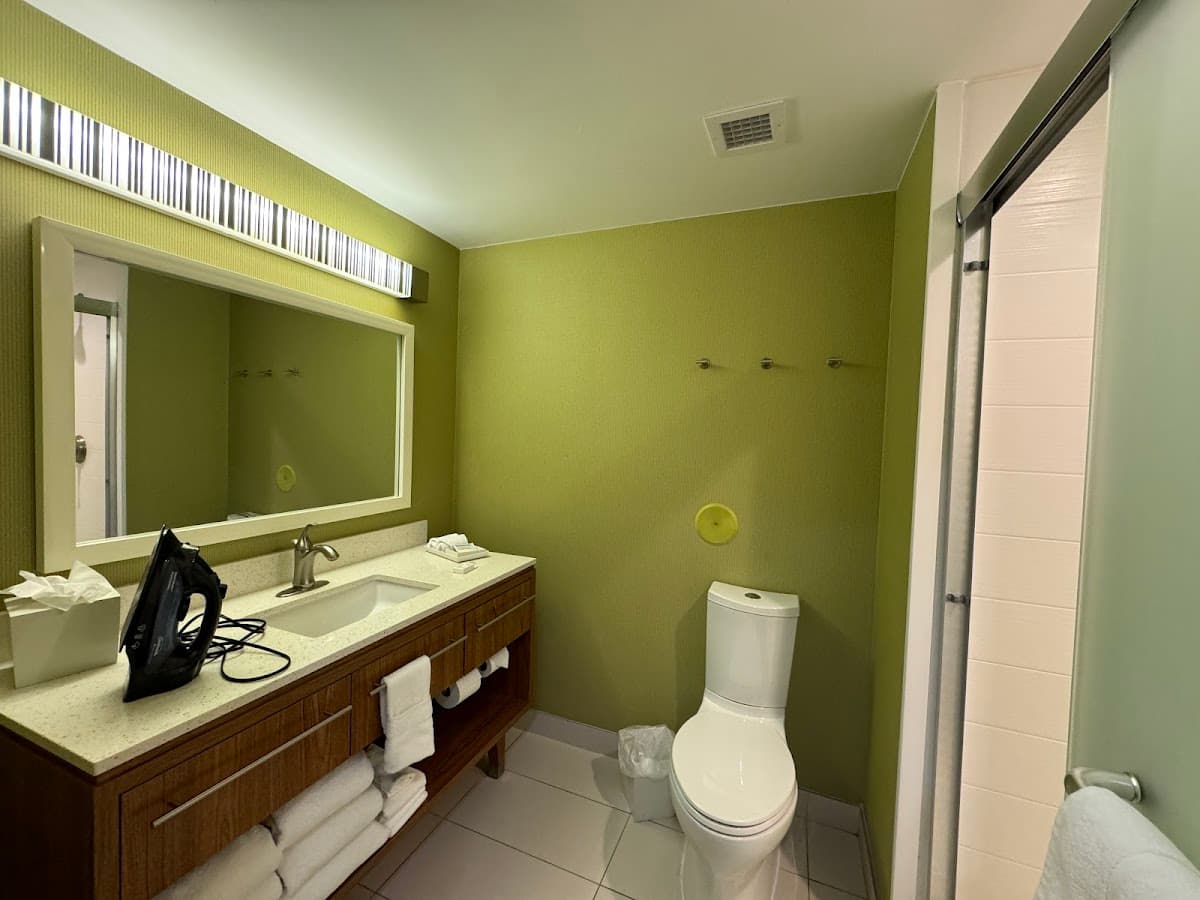 Home2 Suites By Hilton El Paso Airport — photo 4