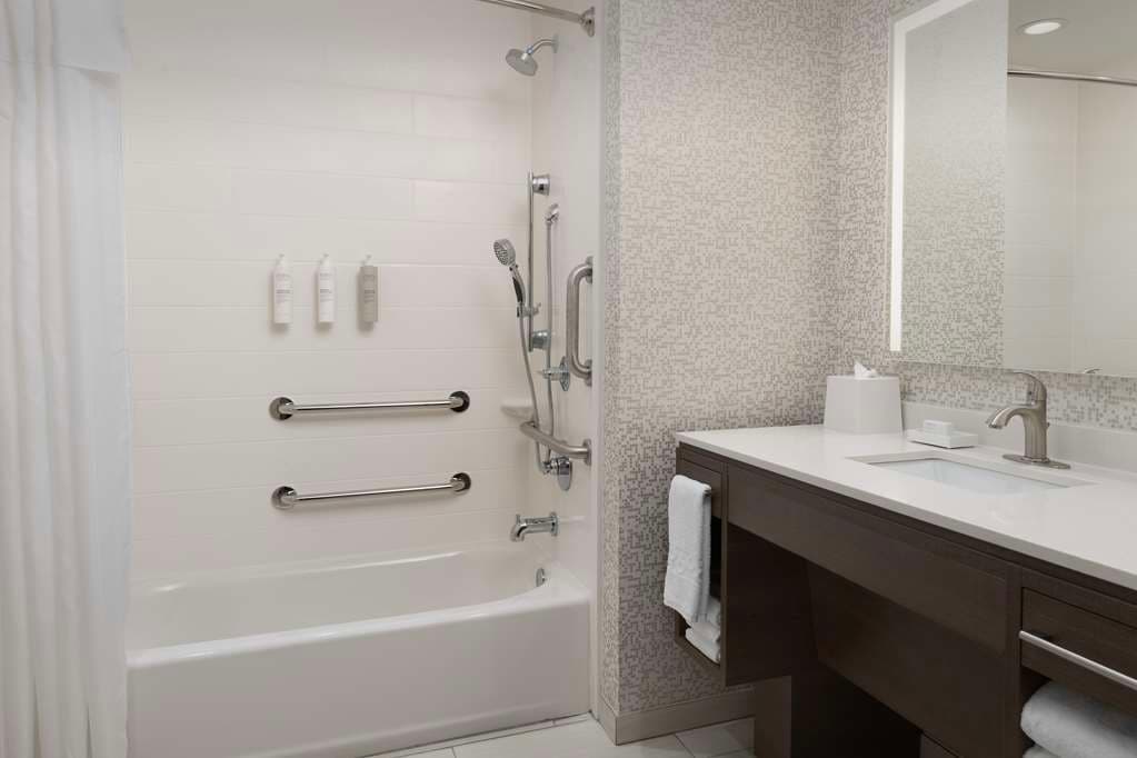 Home2 Suites by Hilton Flower Mound Dallas — photo 4