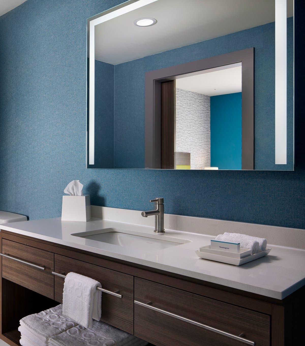 Home2 Suites by Hilton Indianapolis Keystone Crossing — photo 3