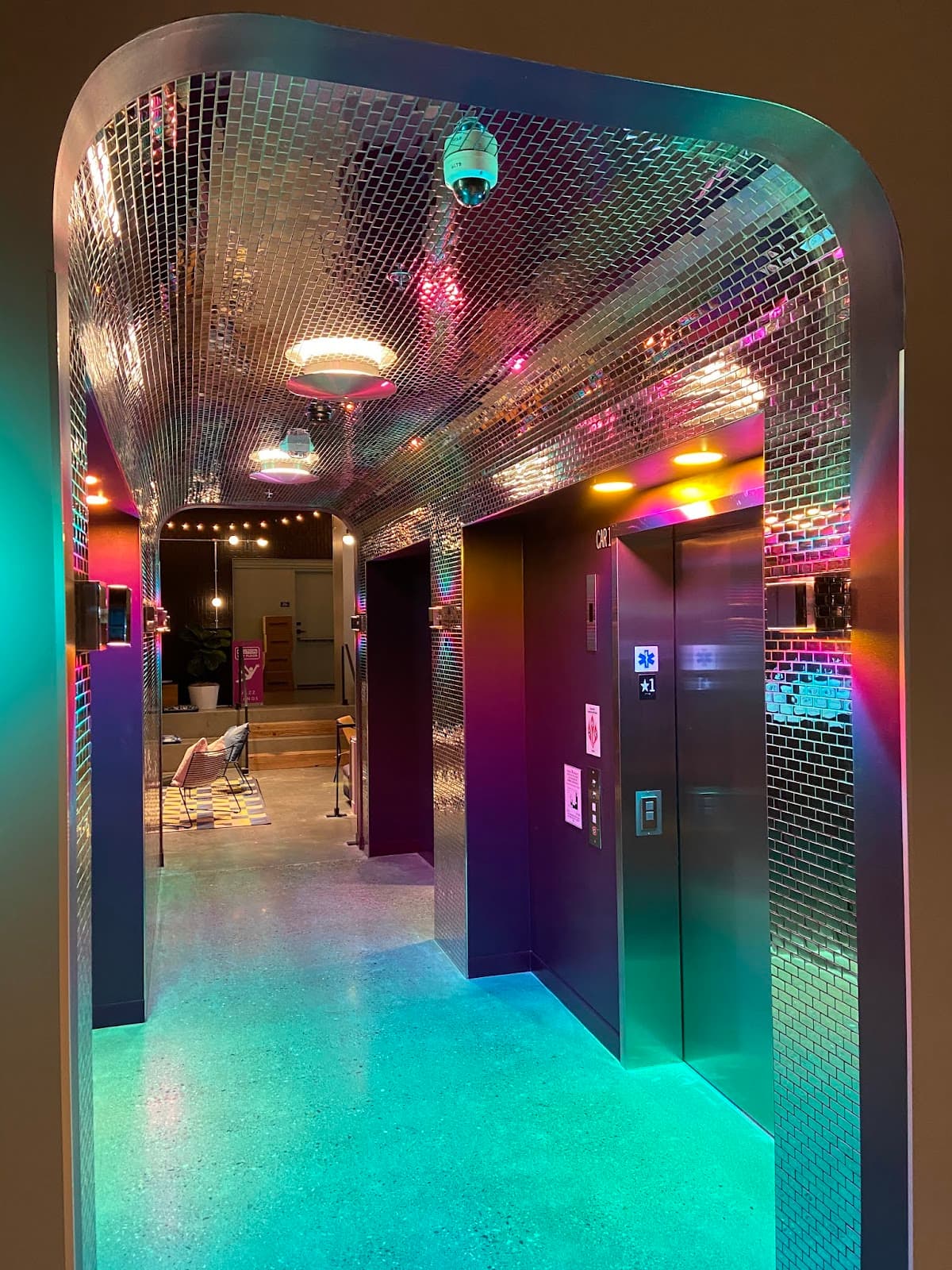 Moxy Portland Downtown — photo 3
