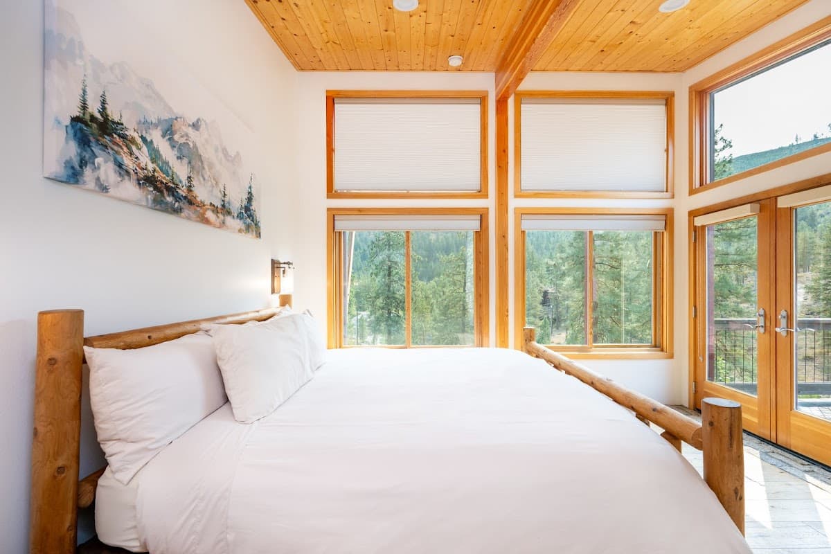 Sleeping Lady Mountain Resort & Spa — photo 2