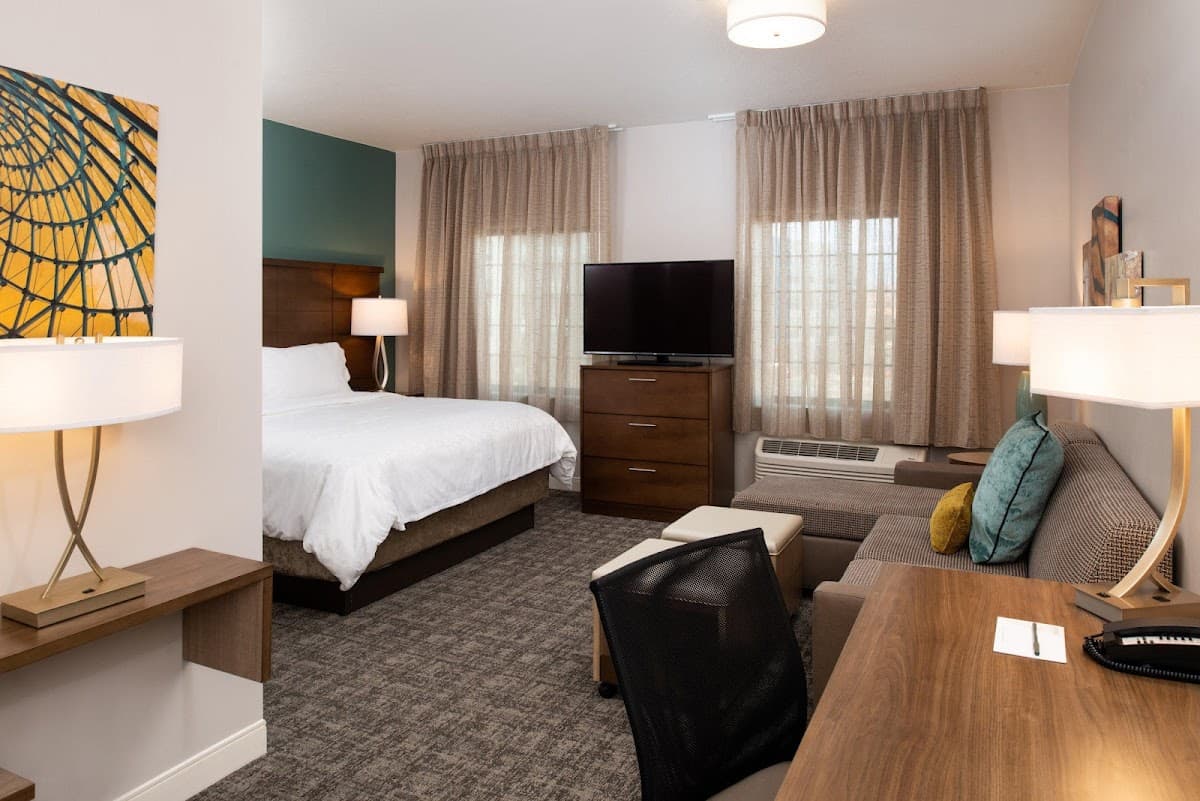 Staybridge Suites St George by IHG — photo 2