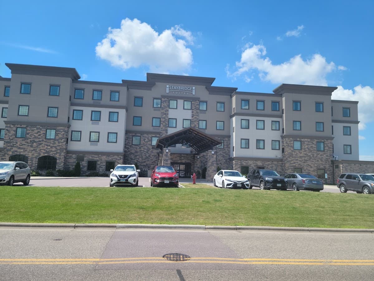 Staybridge Suites Wisconsin Dells - Lake Delton, an IHG Hotel