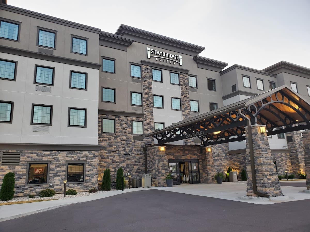 Staybridge Suites Wisconsin Dells - Lake Delton, an IHG Hotel — photo 5