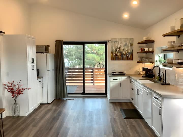 Sedona Airbnb (mold-aware owner)