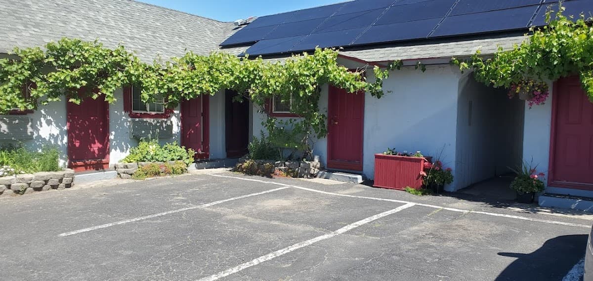 Aster Inn — photo 4