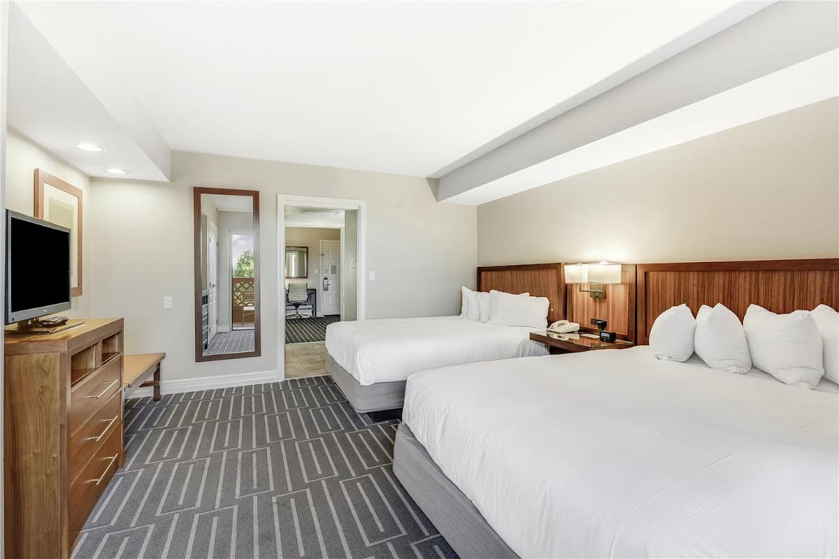 Hilton Phoenix Tapatio Cliffs Resort — photo 2