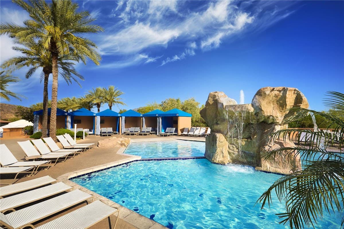 Hilton Phoenix Tapatio Cliffs Resort — photo 3