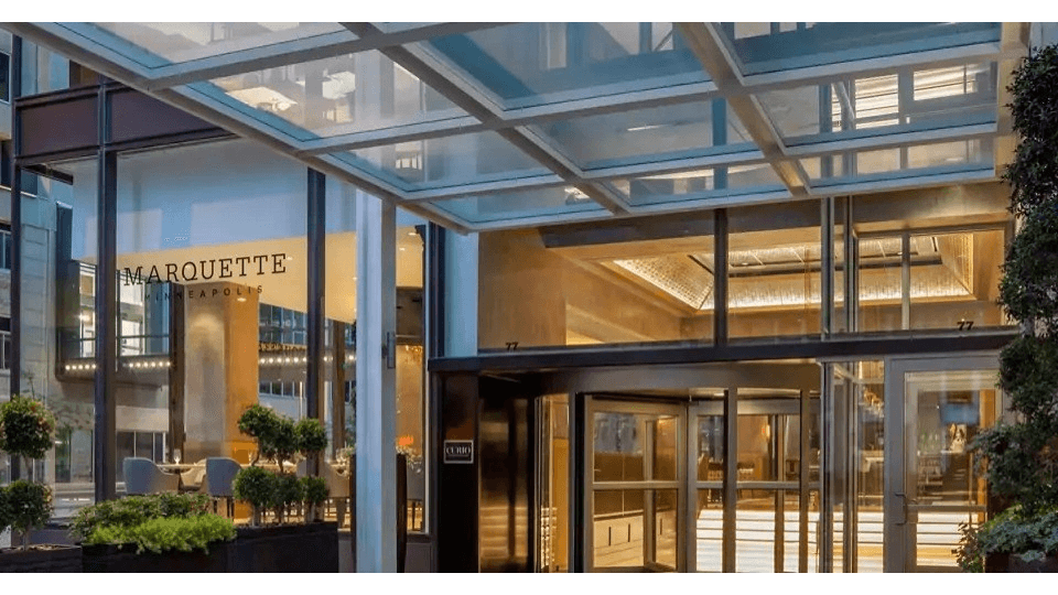The Marquette Hotel, Curio Collection by Hilton