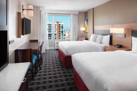TownePlace Suites by Marriott San Diego Downtown — photo 2