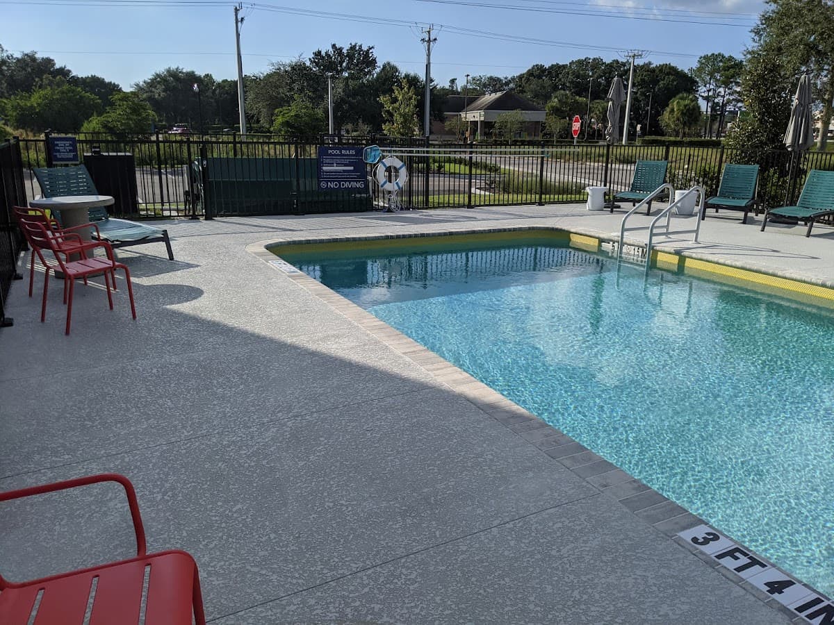 Tru by Hilton Bradenton I 75 — photo 3
