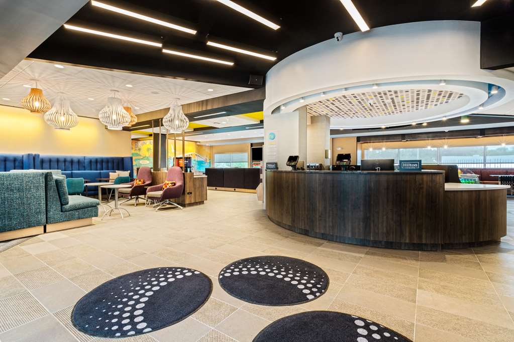 Tru by Hilton Bradenton I 75 — photo 5