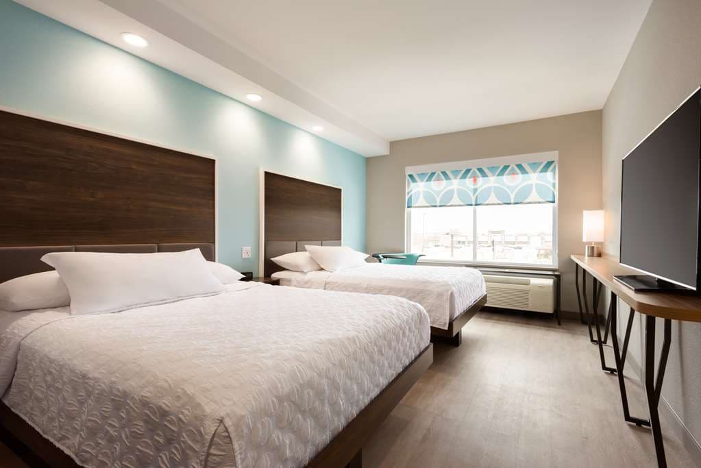 Tru by Hilton Cedar Rapids Westdale — photo 2