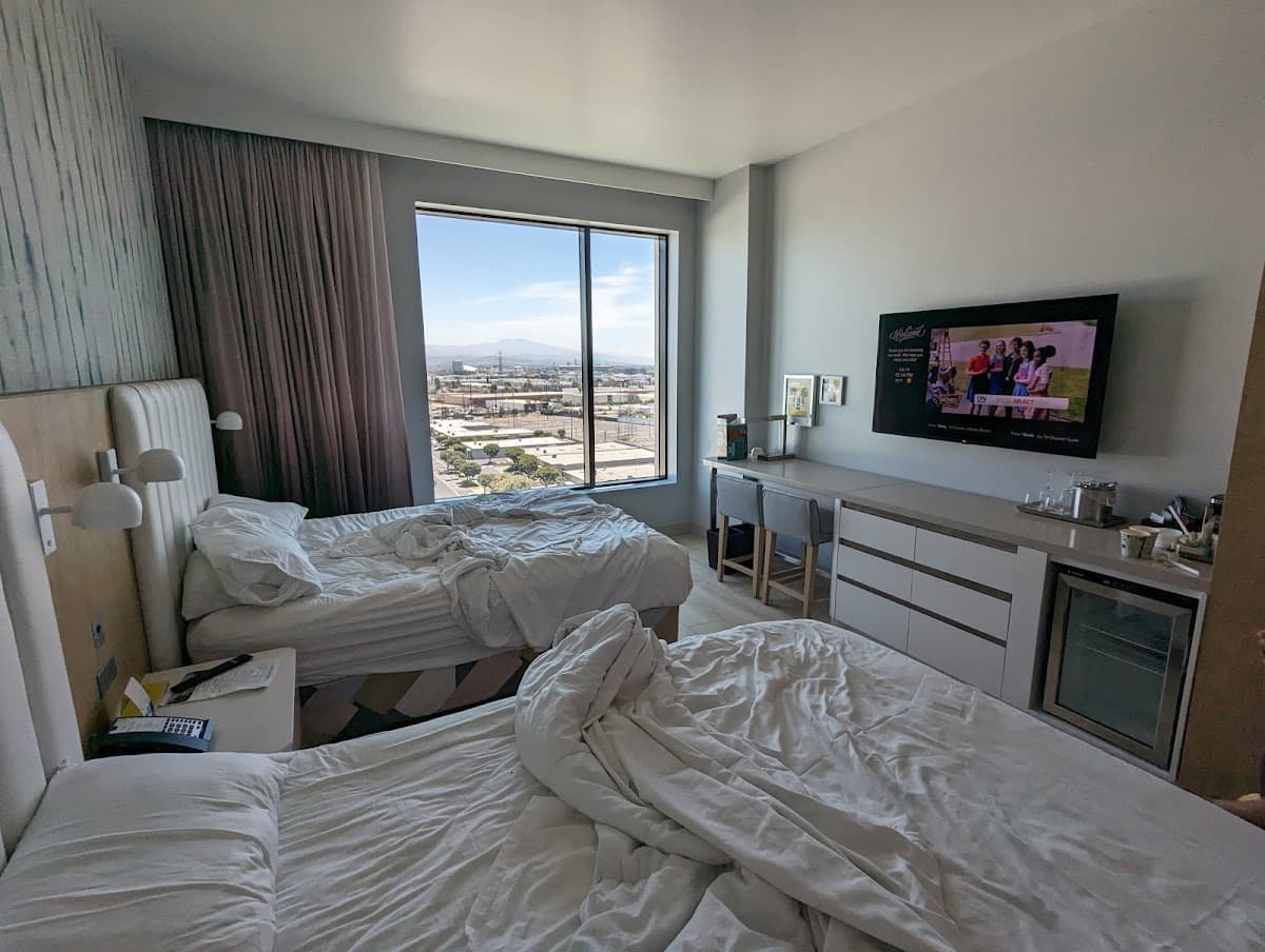 The Viv Hotel, Anaheim, a Tribute Portfolio Hotel — photo 2