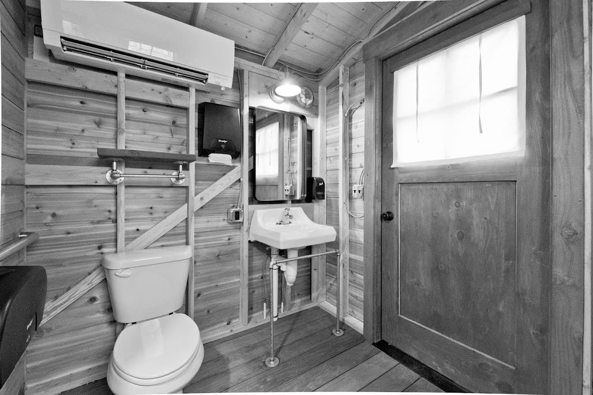 Zion Wildflower Resort - Glamping Zion National Park — photo 4